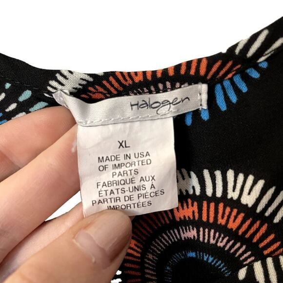 Halogen geometric circles summer sleeveless lightweight top classic casual - Picture 4 of 5